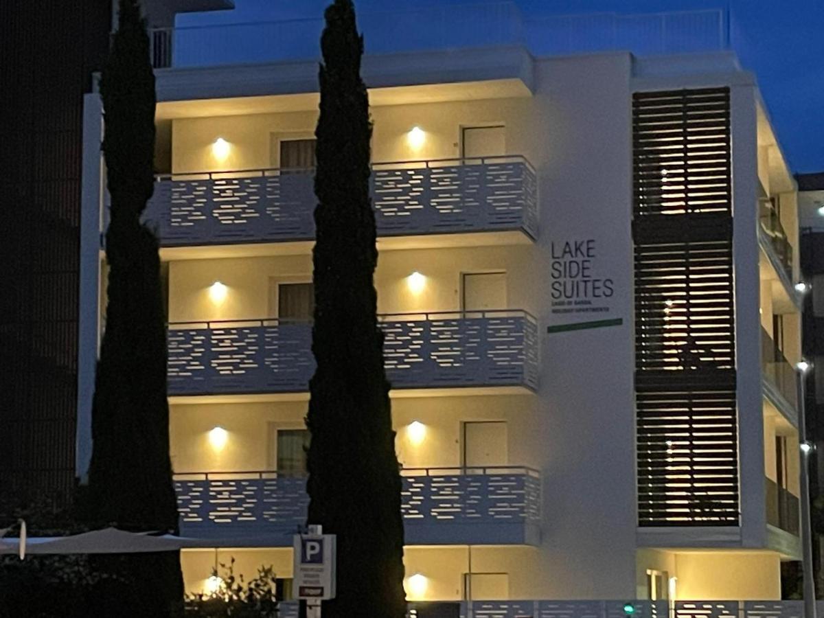 Lake Side Suites ริวาเดลการ์ดา ภายนอก รูปภาพ